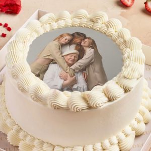 EDIBLE IMAGES Personalized edible images printed to match your cake theme